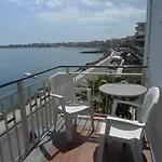 La Riva Hotel