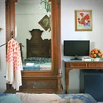 La Riva 3*