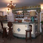 La Riva Szálloda 3*