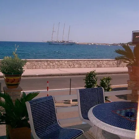 La Riva Hotel Giardini Naxos
