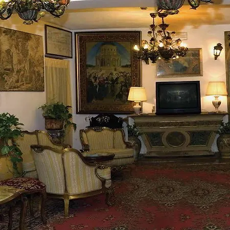 Hotel La Riva 3*