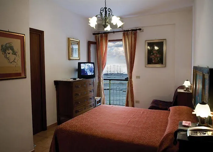 Hotell La Riva Giardini Naxos