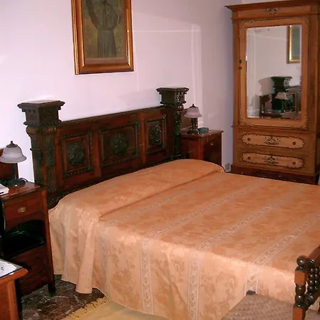 Hotel La Riva 3*