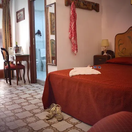 La Riva Hotel Giardini Naxos